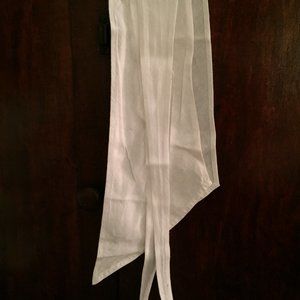 Classic Linen Scarf